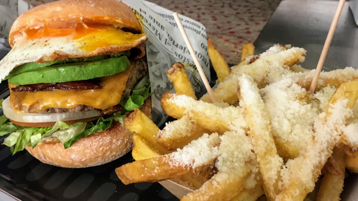 Blue Eagle Burgers-10